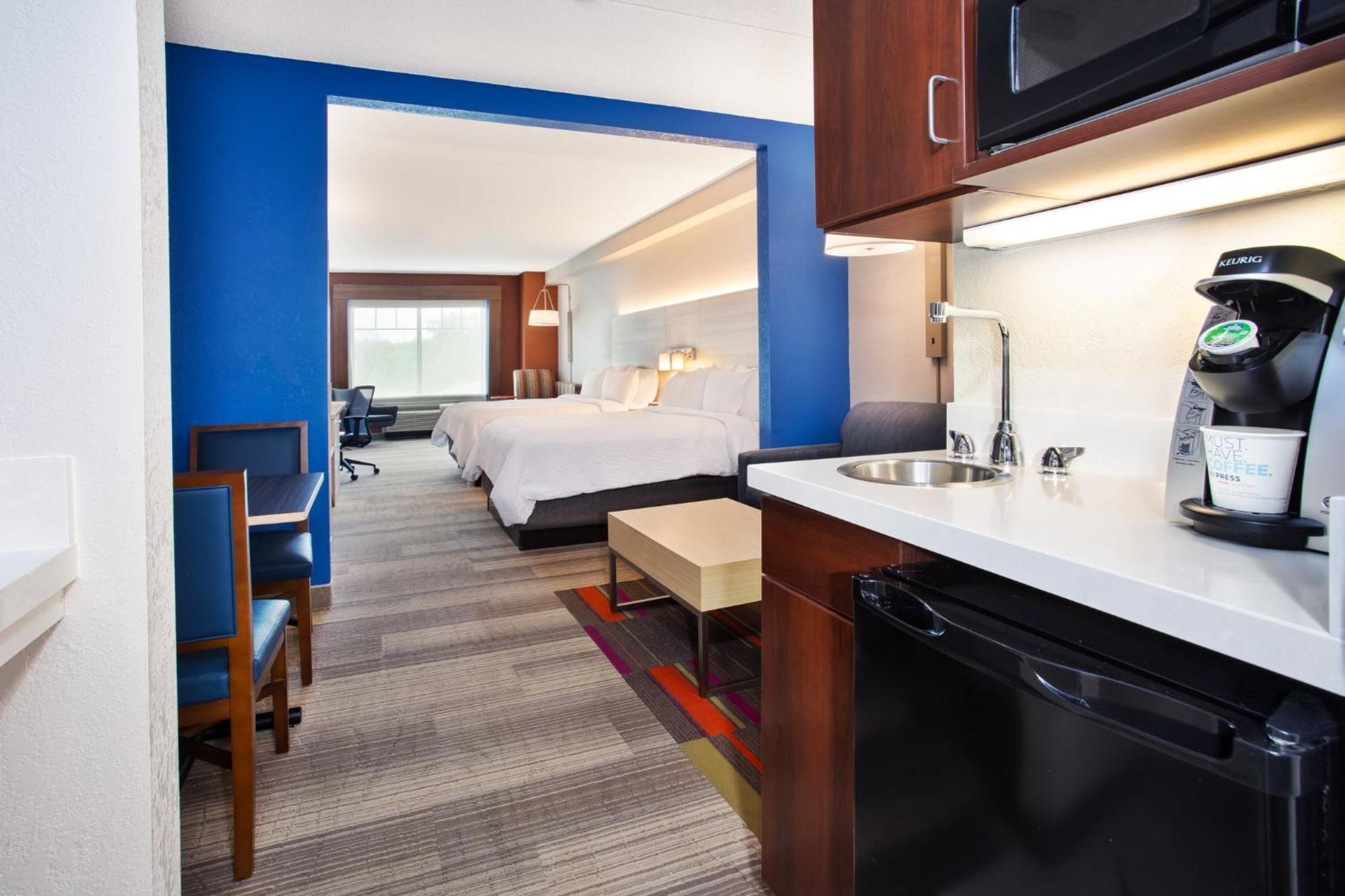 Holiday Inn Express Hotel & Suites Rochester Webster By Ihg Extérieur photo
