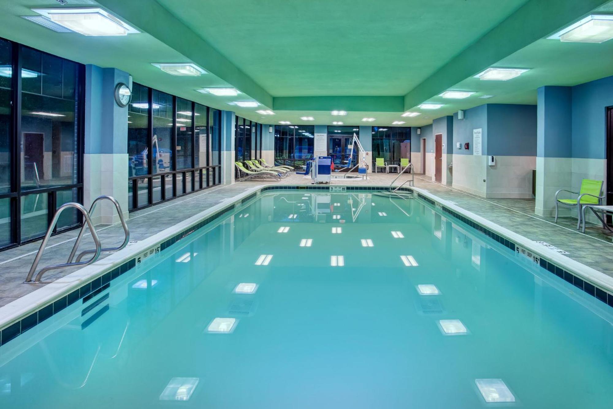 Holiday Inn Express Hotel & Suites Rochester Webster By Ihg Extérieur photo