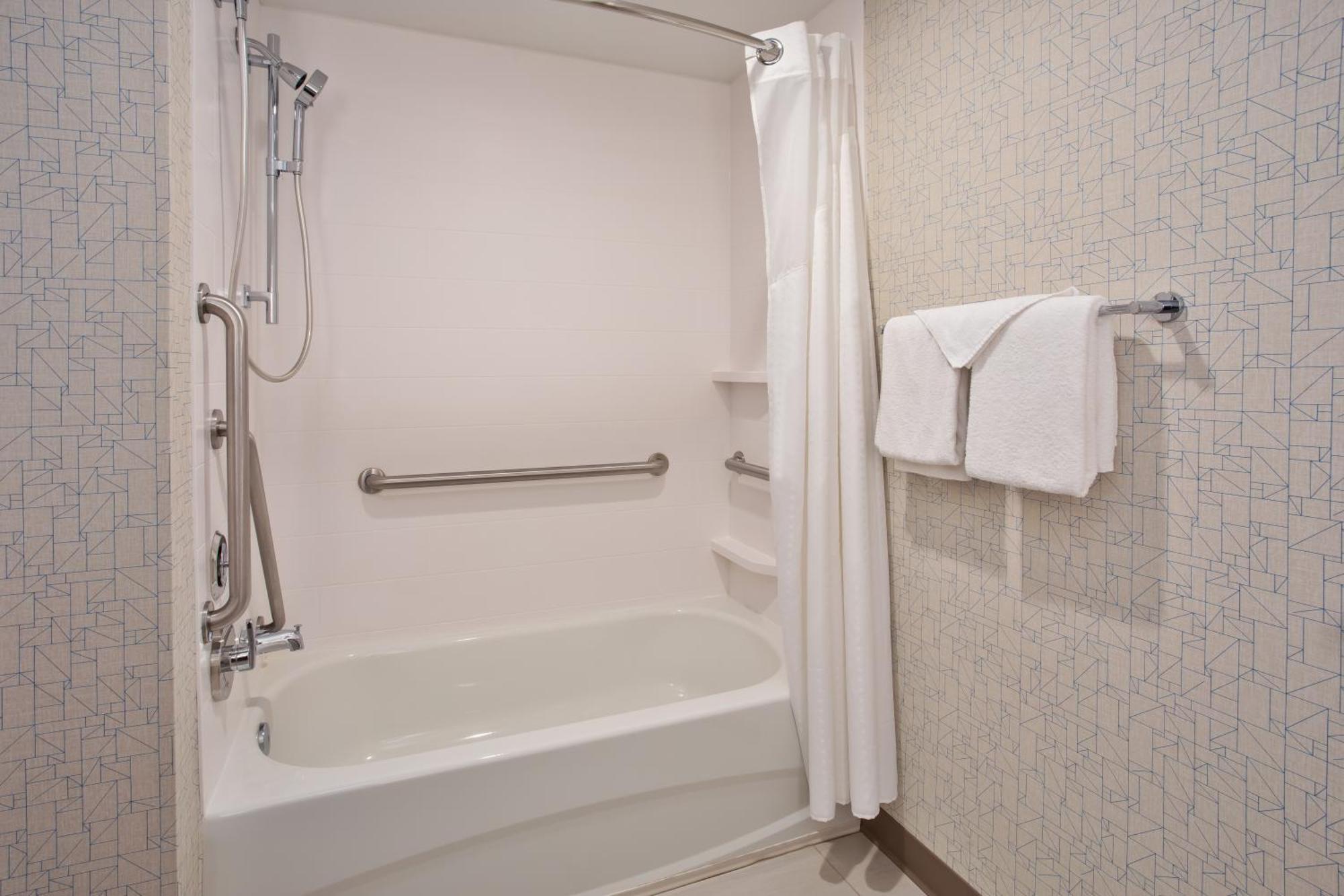 Holiday Inn Express Hotel & Suites Rochester Webster By Ihg Extérieur photo