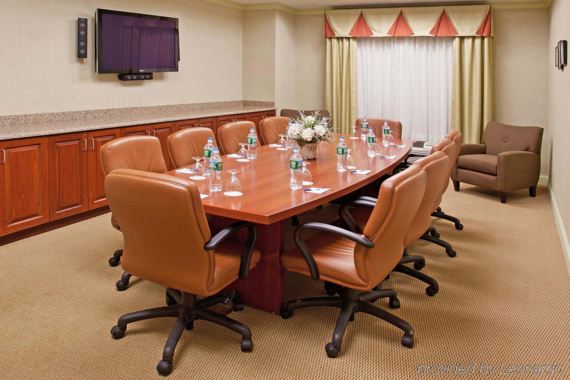 Holiday Inn Express Hotel & Suites Rochester Webster By Ihg Extérieur photo