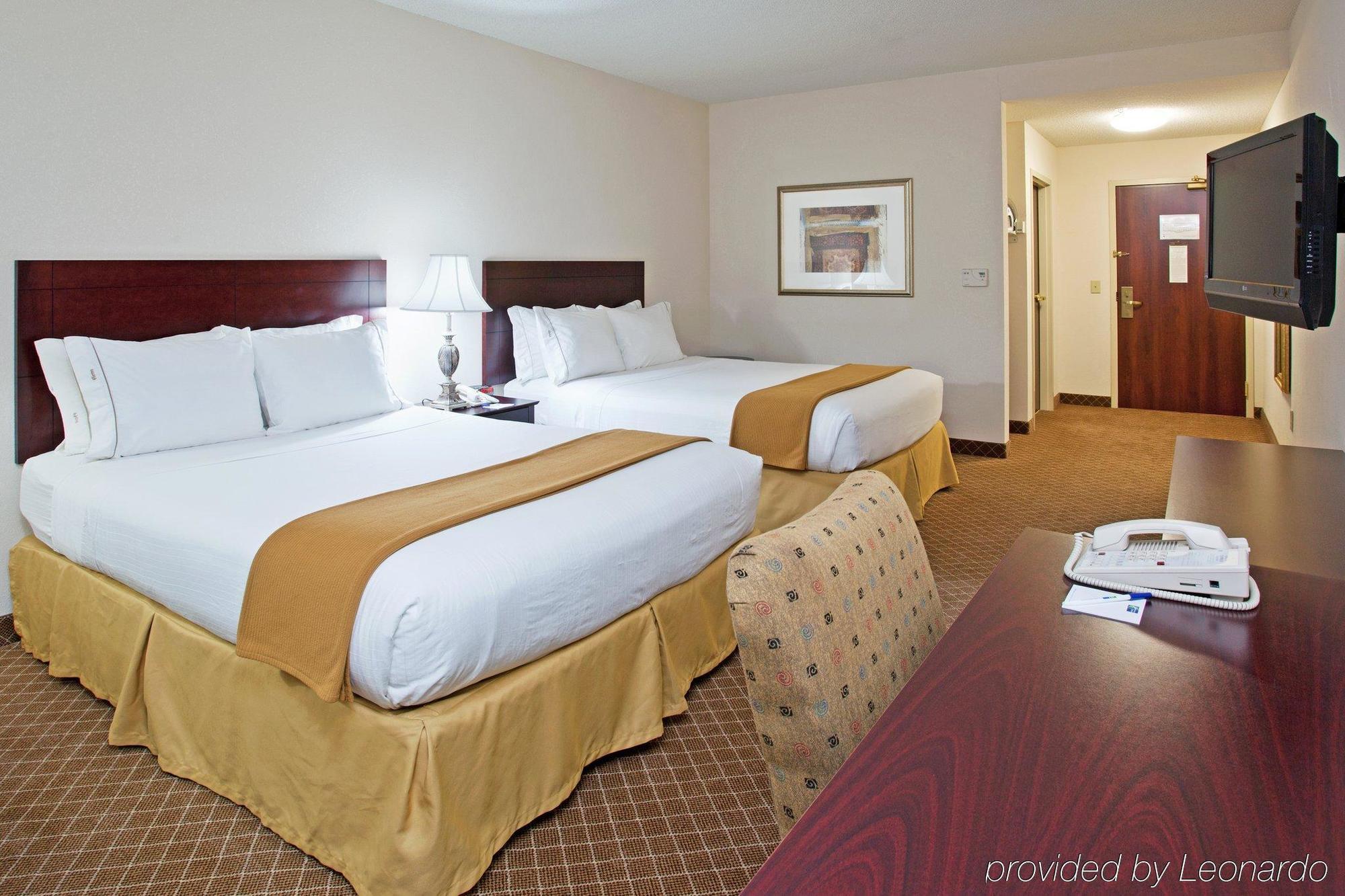 Holiday Inn Express Hotel & Suites Rochester Webster By Ihg Extérieur photo